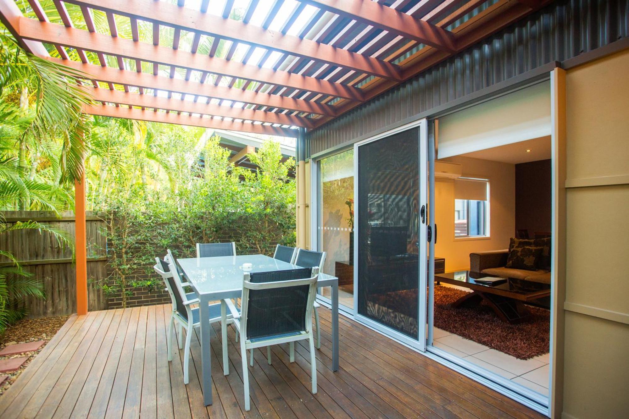 Вілла Quarterdecks Retreat Urangan Номер фото