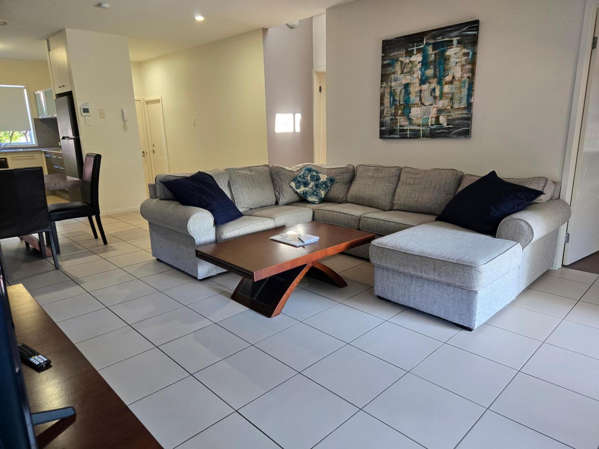 Вілла Quarterdecks Retreat Urangan Екстер'єр фото
