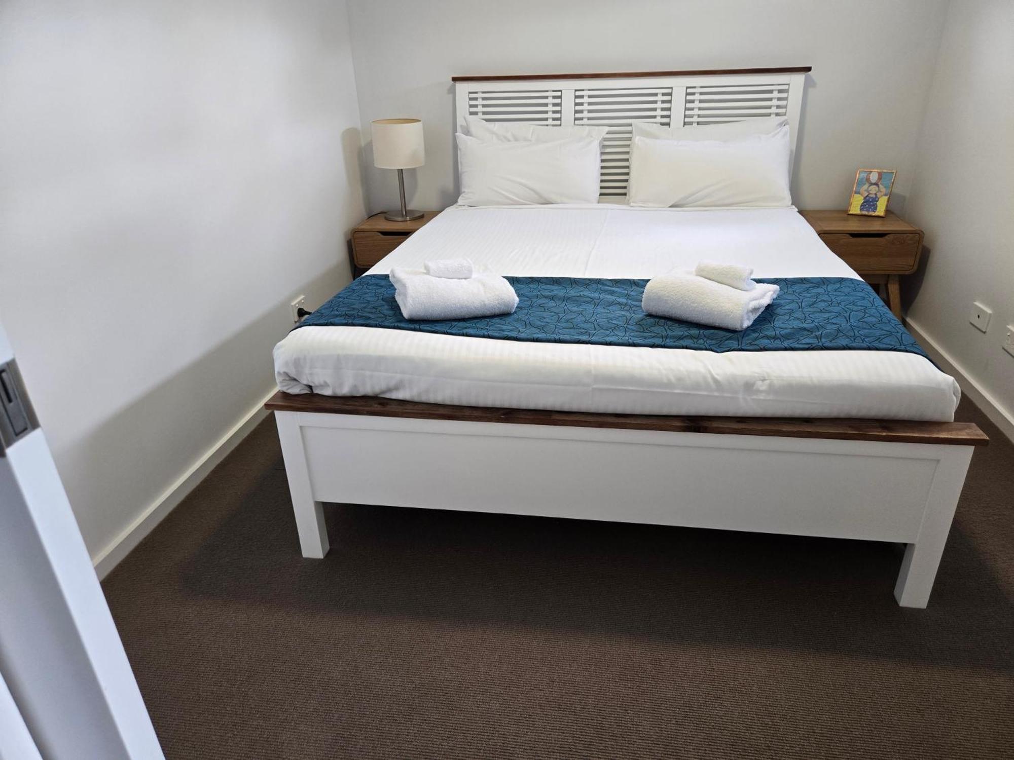 Вілла Quarterdecks Retreat Urangan Екстер'єр фото