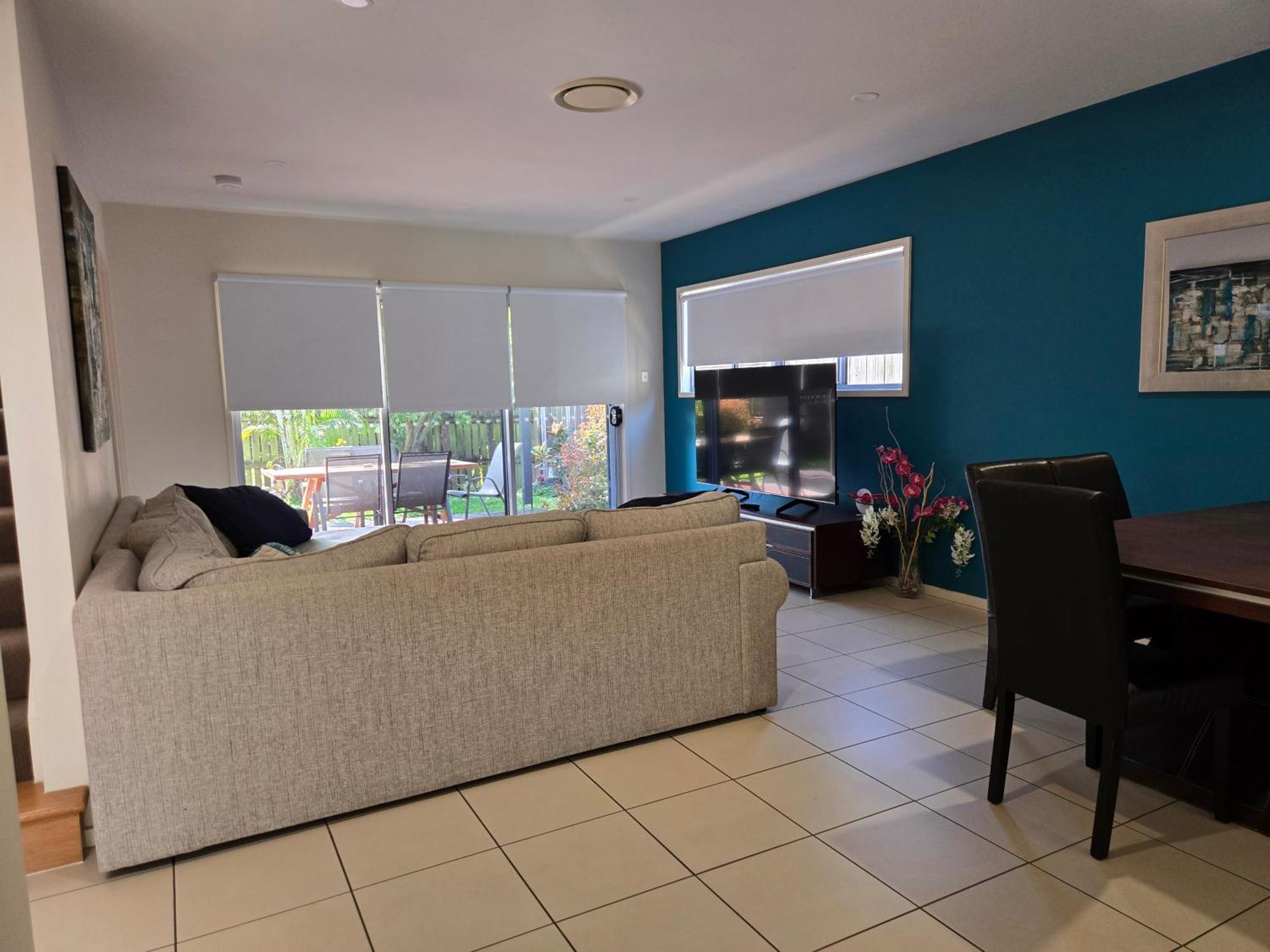 Вілла Quarterdecks Retreat Urangan Екстер'єр фото