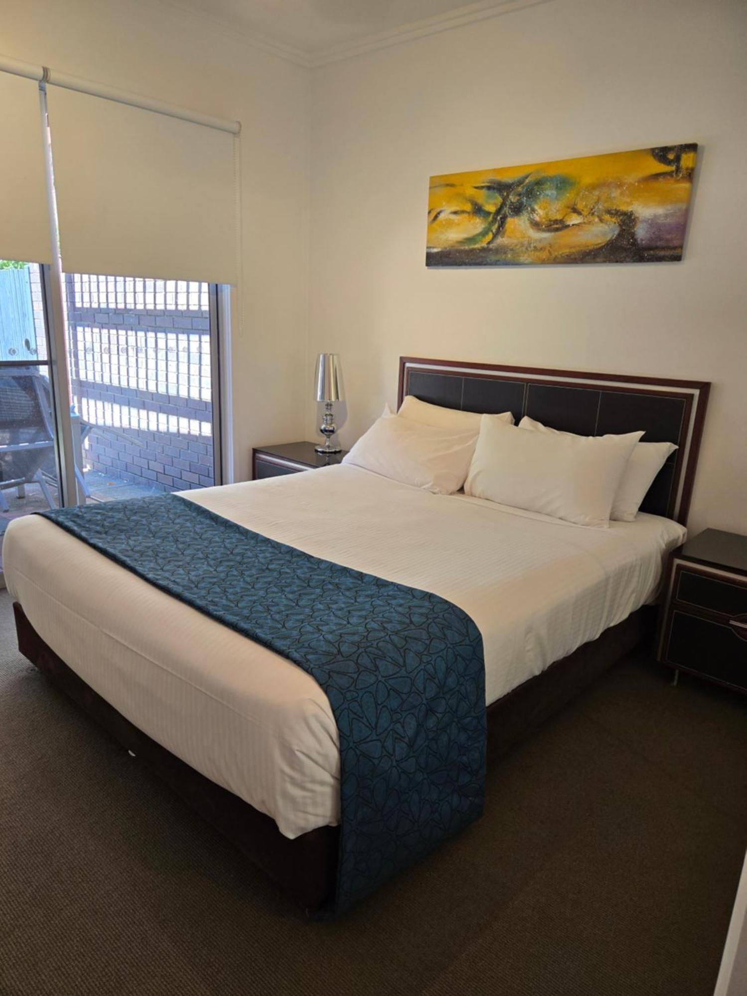Вілла Quarterdecks Retreat Urangan Екстер'єр фото
