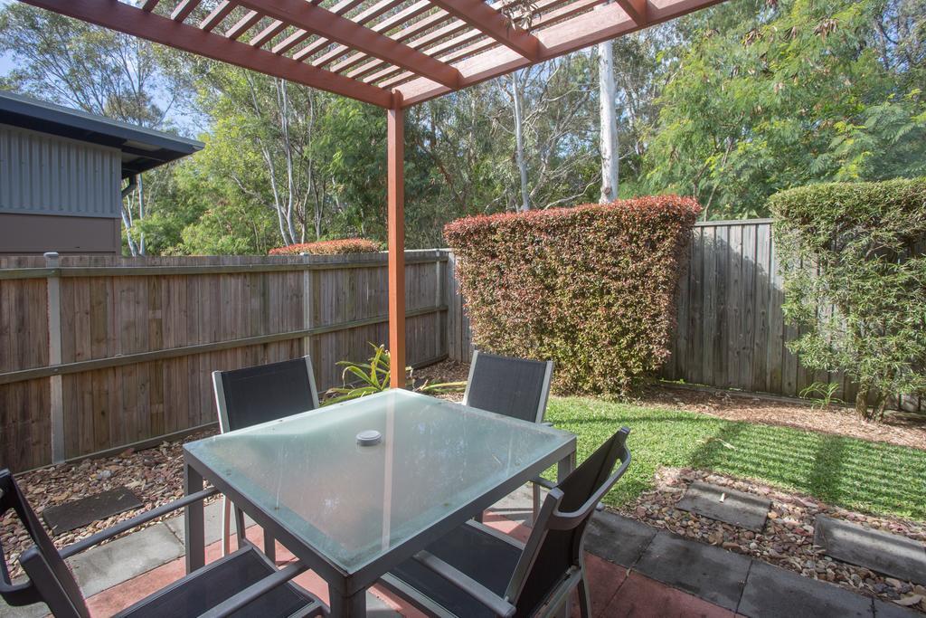 Вілла Quarterdecks Retreat Urangan Екстер'єр фото